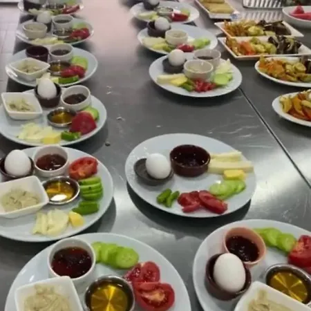 Doga Ciftlik מלון דירות